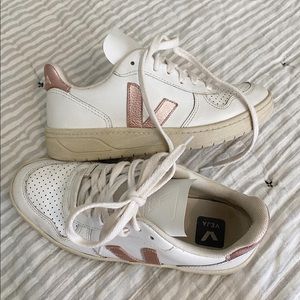 Veja Sneakers